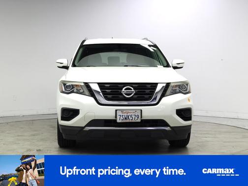 2017 Nissan Pathfinder S