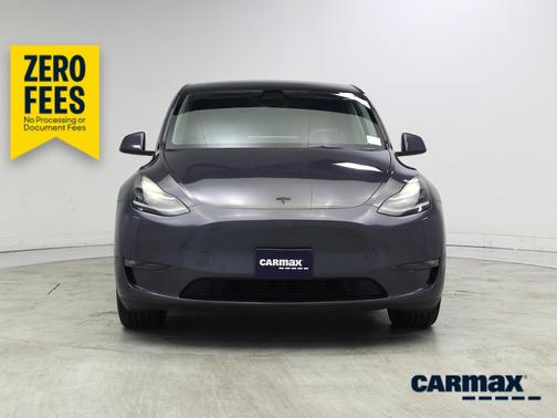 Gray 2022 Tesla Model Y Long Range