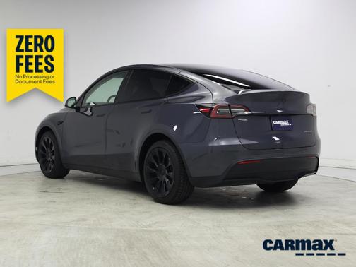 Gray 2022 Tesla Model Y Long Range