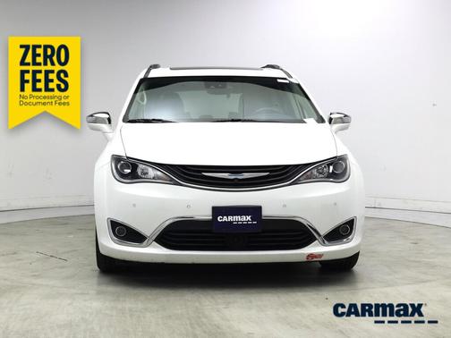 White 2018 Chrysler Pacifica Hybrid Limited
