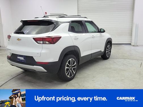 White 2024 Chevrolet Trailblazer LT