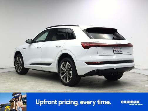 White 2021 Audi e-tron Premium Plus