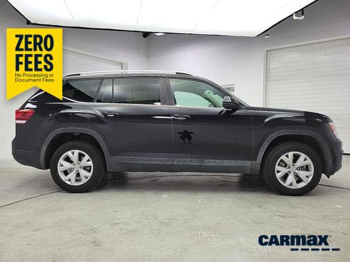 Black 2019 Volkswagen Atlas SE