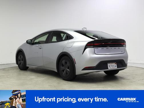 2023 Toyota Prius LE