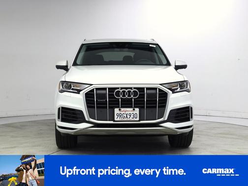 White 2022 Audi Q7 Premium Plus