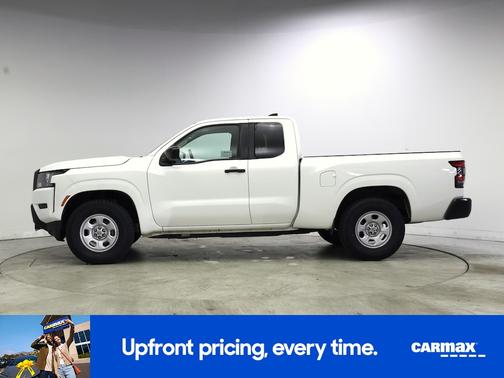 White 2023 Nissan Frontier S