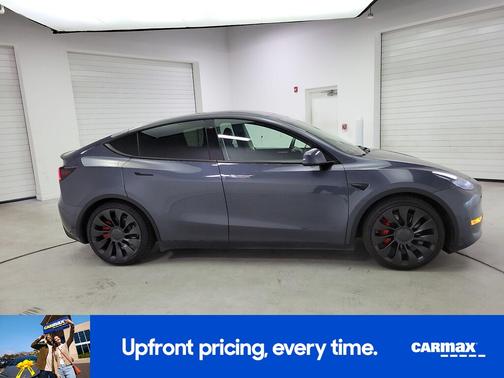 2023 Tesla Model Y Performance