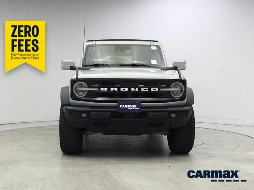 Gray 2023 Ford Bronco Outer Banks