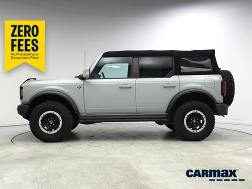 Gray 2023 Ford Bronco Outer Banks