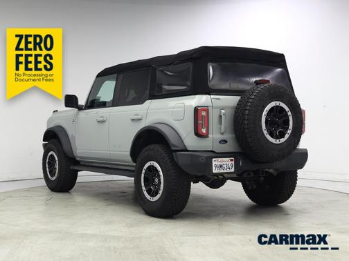 Gray 2023 Ford Bronco Outer Banks