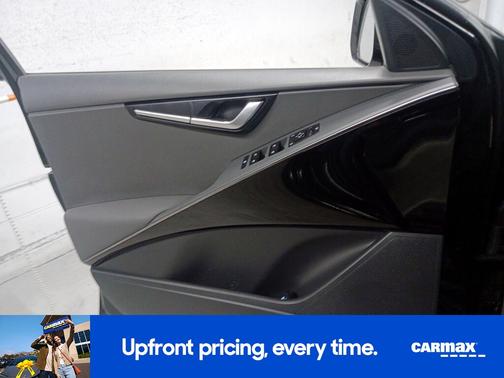 Black 2023 Kia Niro EX Touring