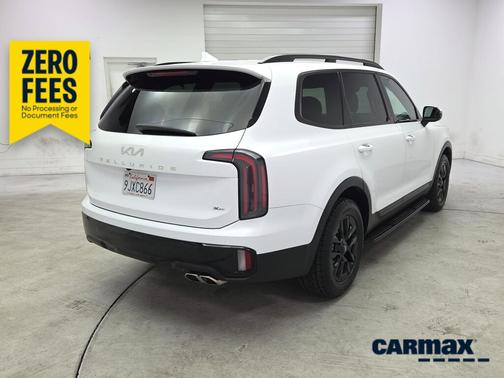 White 2024 Kia Telluride SX X-Line