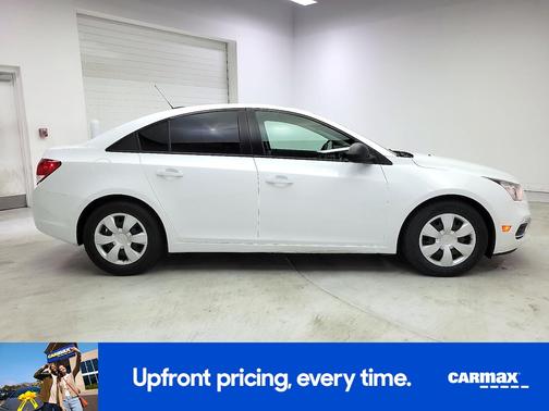 White 2016 Chevrolet Cruze Limited LS