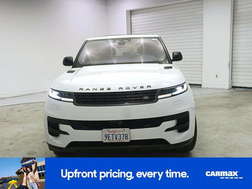 White 2023 Land Rover Range Rover Sport SE