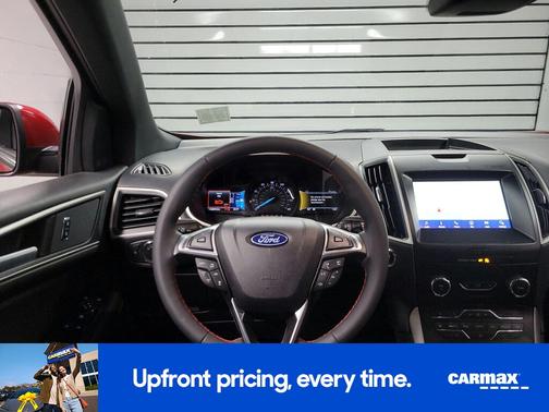 2020 Ford Edge ST-Line