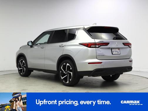 2022 Mitsubishi Outlander ES