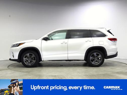 White 2017 Toyota Highlander Limited Platinum