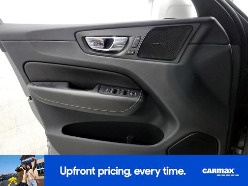 2019 Volvo XC60 T5 R-Design