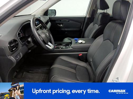 White 2024 Honda Pilot EX-L