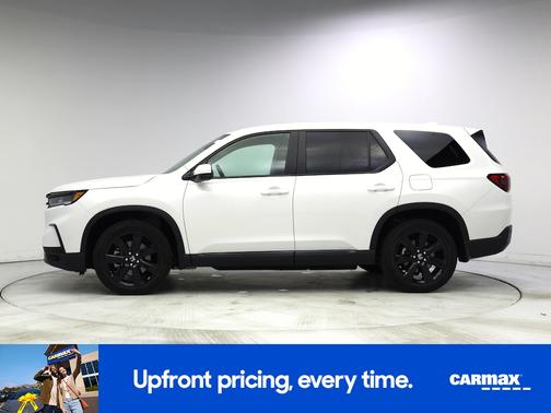 White 2024 Honda Pilot EX-L