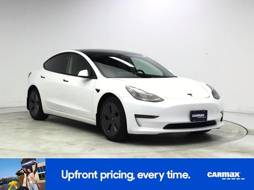 White 2023 Tesla Model 3