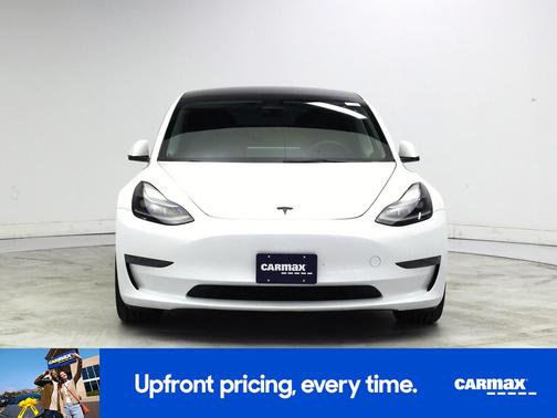 White 2023 Tesla Model 3