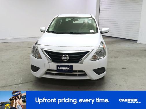 2019 Nissan Versa SV