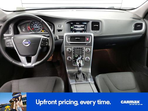 White 2015 Volvo V60 T5