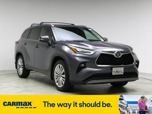 2023 Toyota Highlander Platinum
