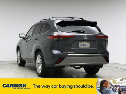 2023 Toyota Highlander Platinum