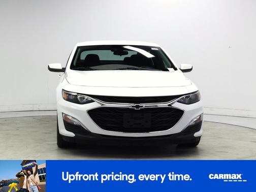 White 2023 Chevrolet Malibu RS