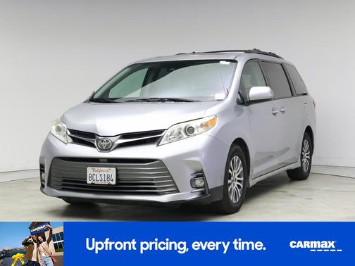 2018 Toyota Sienna XLE