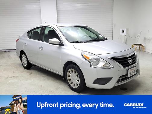 2017 Nissan Versa SV