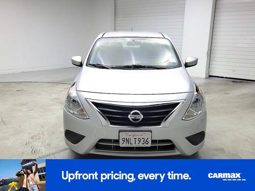 2017 Nissan Versa SV