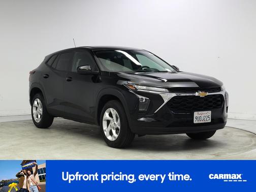 Black 2025 Chevrolet Trax LS
