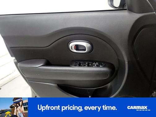 Gray 2016 Kia Soul +