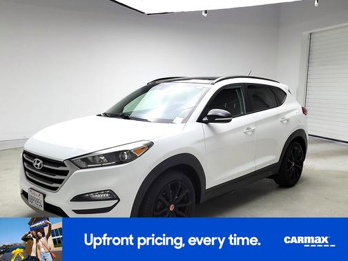 2017 Hyundai TUCSON Night