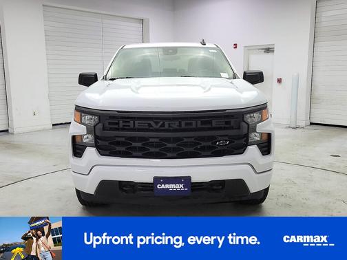 White 2023 Chevrolet Silverado 1500 Custom