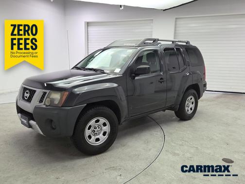 Gray 2015 Nissan Xterra X