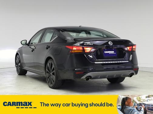 2022 Nissan Altima SR