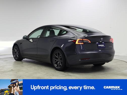 Gray 2022 Tesla Model 3 Long Range