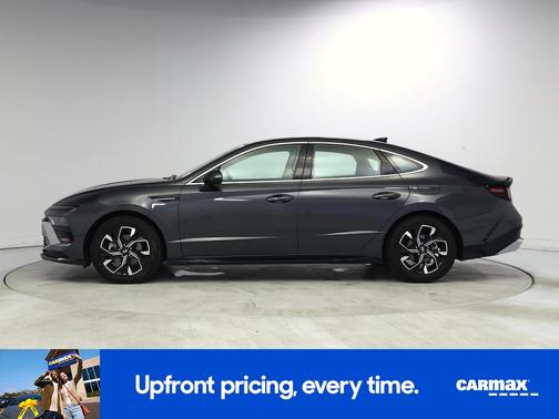 Gray 2025 Hyundai SONATA SEL