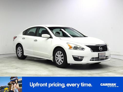 White 2015 Nissan Altima S