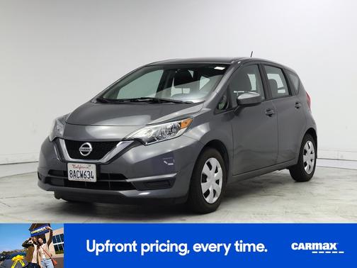 Gray 2017 Nissan Versa Note SV
