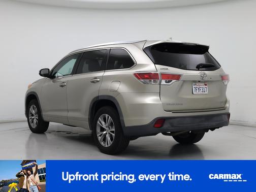 Gold 2014 Toyota Highlander XLE