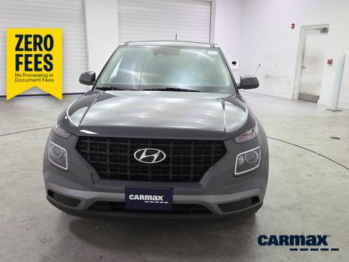 Gray 2023 Hyundai VENUE SE