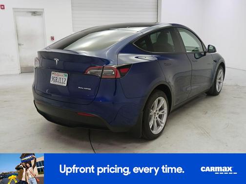 Blue 2023 Tesla Model Y Long Range
