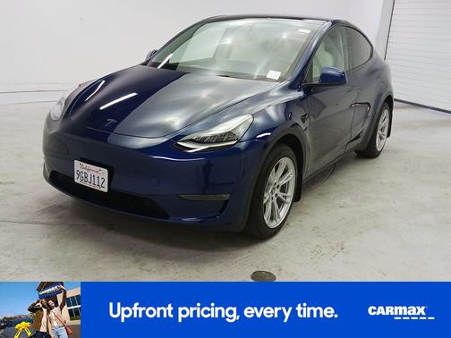 Blue 2023 Tesla Model Y Long Range