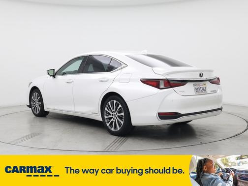 2021 Lexus ES 300h