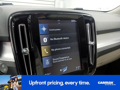 2020 Volvo XC40 T5 Momentum